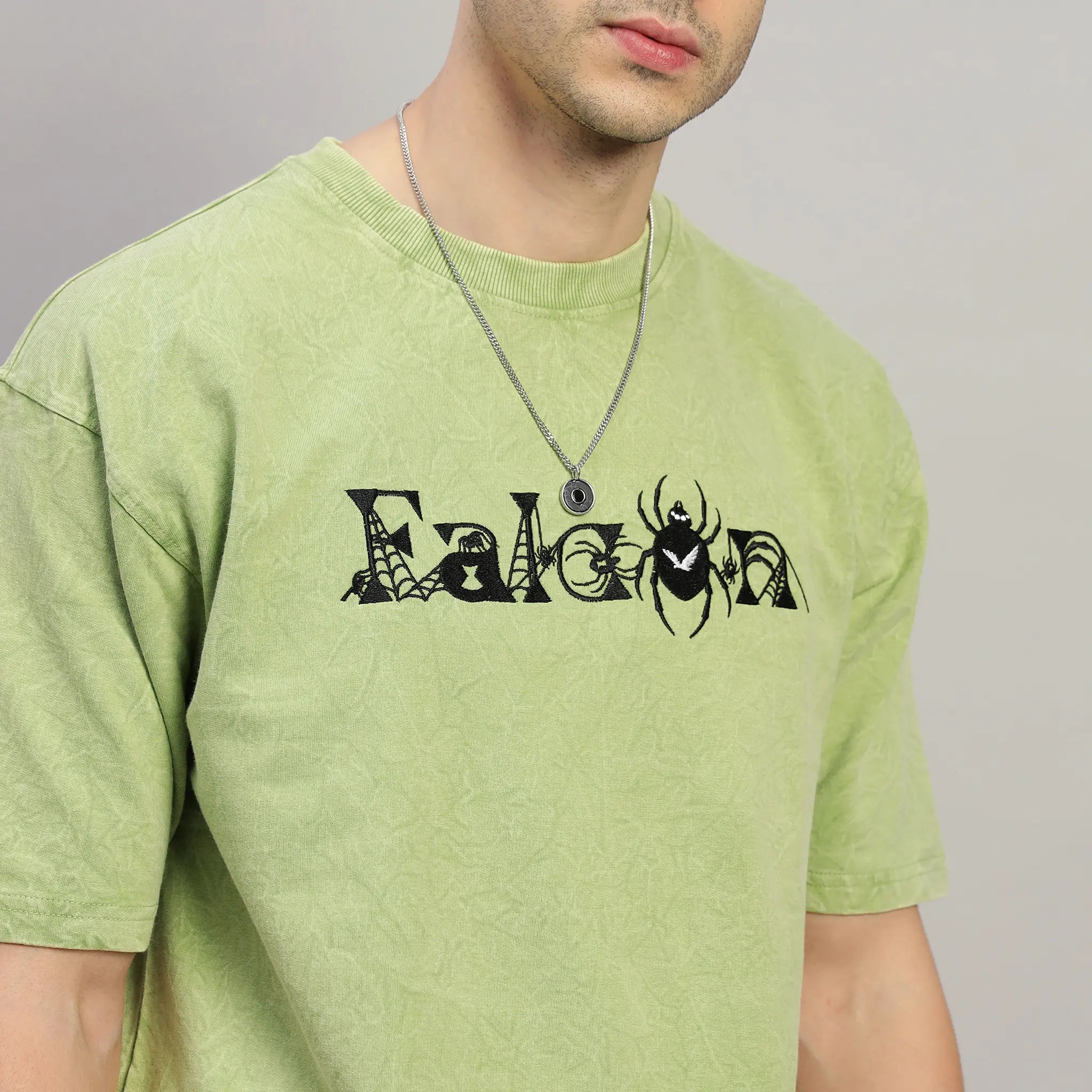 OLIVE GREEN WEB ACID WASH T-SHIRT