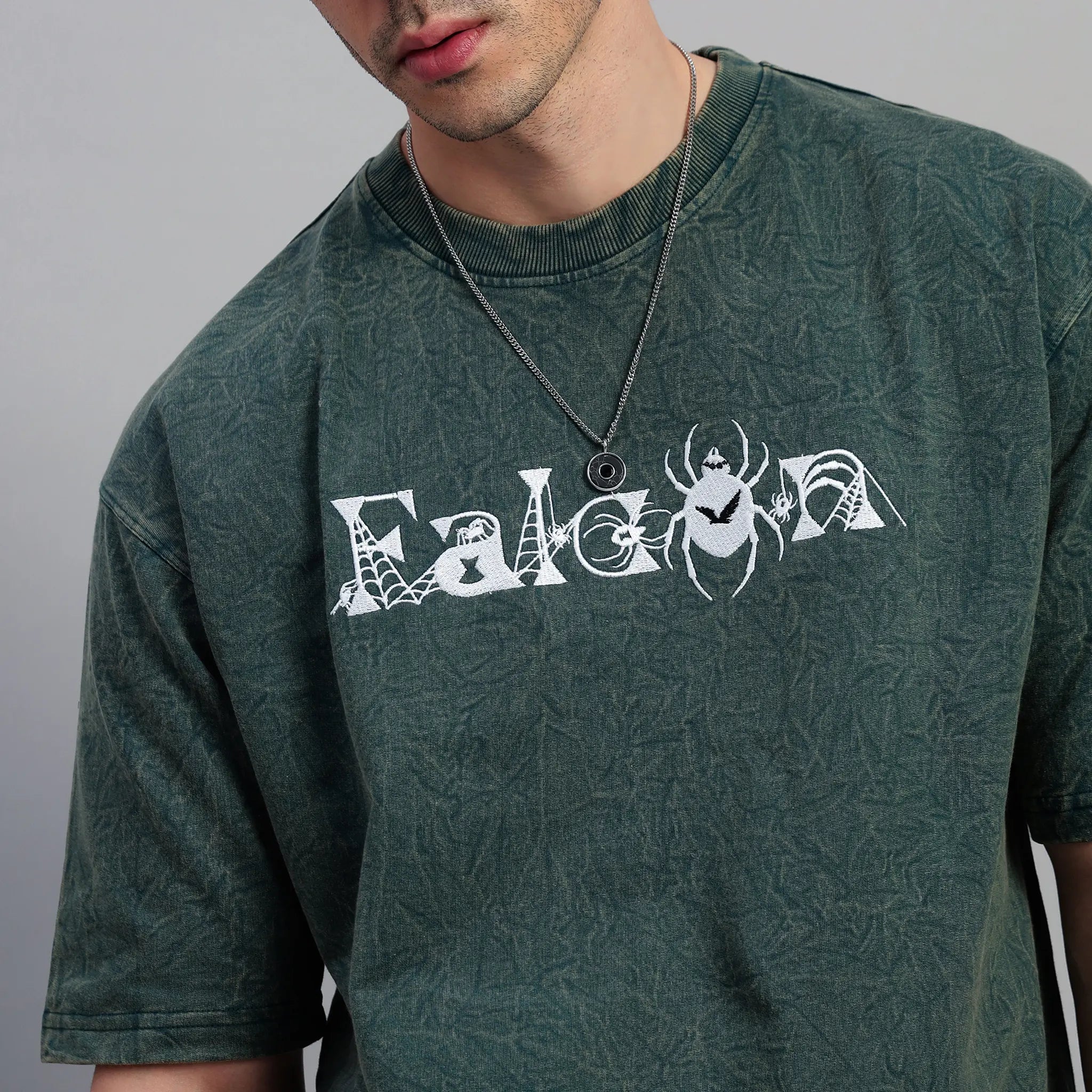 GREEN WEB ACID WASH T-SHIRT