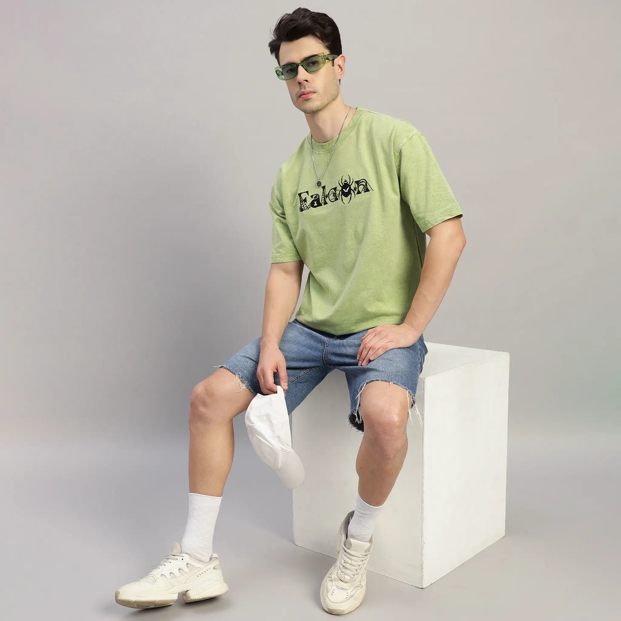 OLIVE GREEN WEB ACID WASH T-SHIRT